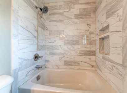 elegant alcove bathtub