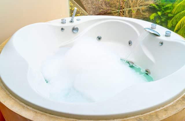 New Orleans Bathtubs Installation